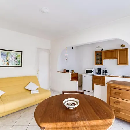 Le Provencal Welkeys Apartment Antibes